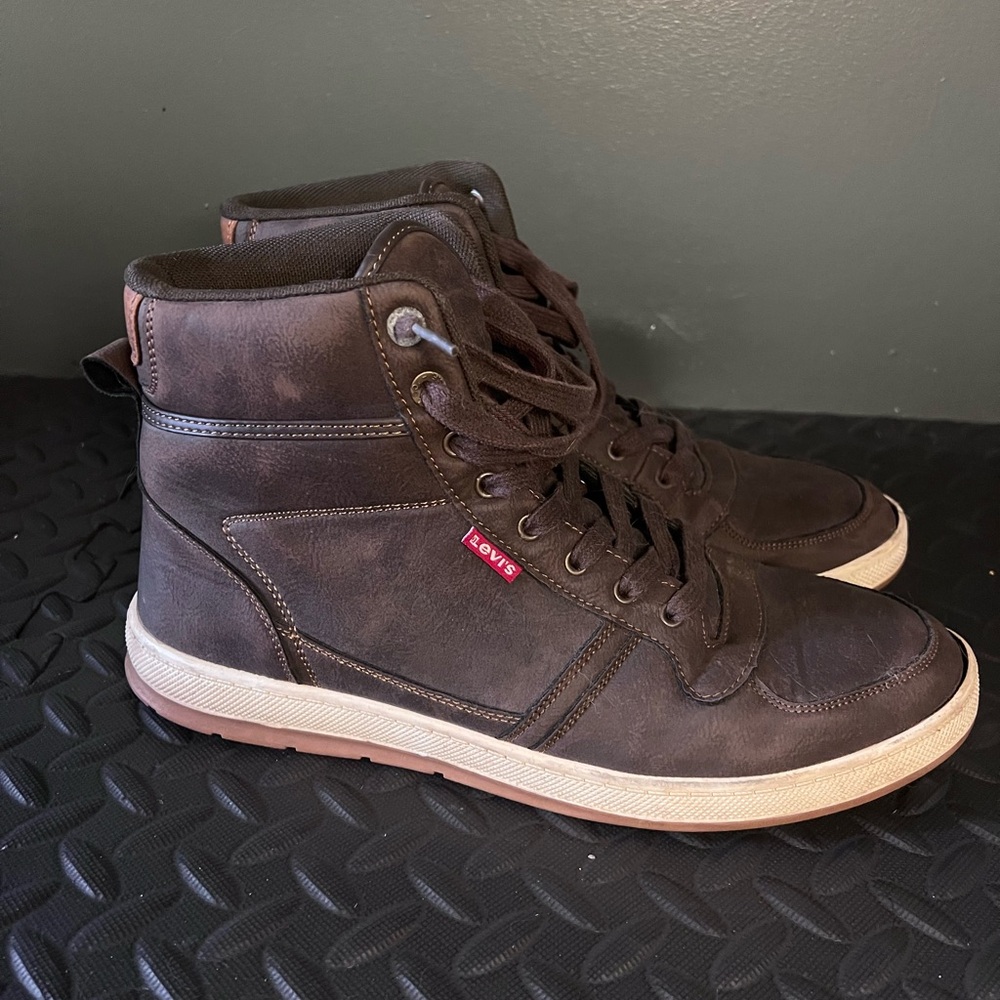 Levi Strauss Men’s High Top Sneaker